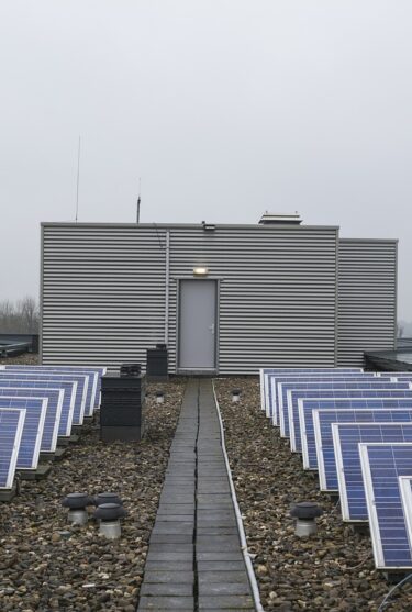 solar-panels-2168757_1280